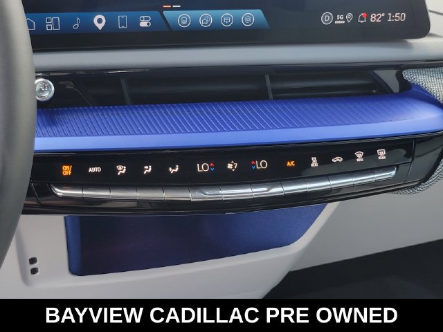 Certified 2027 Cadillac Optiq Luxury RWD image 16