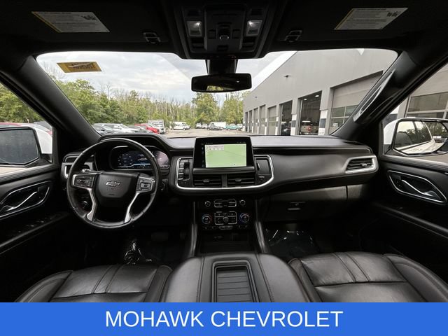 Certified 2022 Chevrolet Suburban RST w/ Luxury Package AWD/4WD image 21