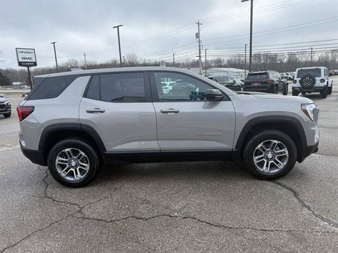 Certified 2026 GMC Terrain Elevation AWD/4WD image 8