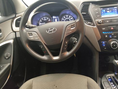 Used 2018 Hyundai Santa Fe Sport FWD image 22