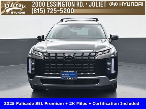 Used 2025 Hyundai Palisade SEL image 2