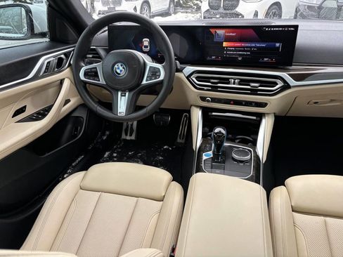 Certified 2022 BMW i4 eDrive40 w/ M Sport Package image 32