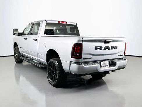 Used 2026 RAM 2500 Big Horn AWD/4WD image 5