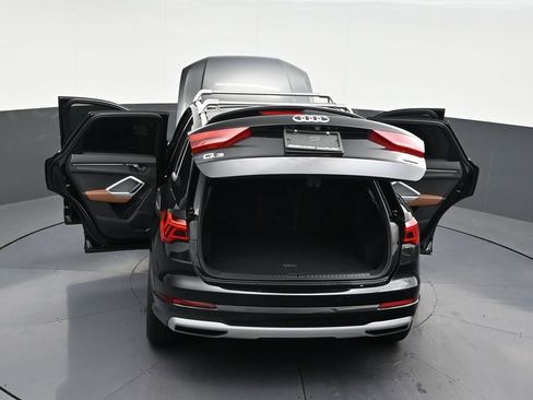 Used 2021 Audi Q3 2.0T Premium w/ Convenience Package image 35