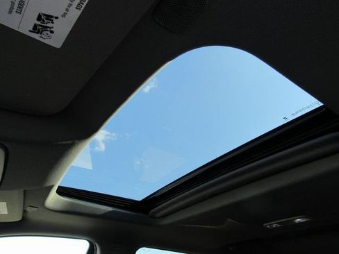 Used 2026 GMC Sierra 1500 SLT w/ SLT Premium Plus Package image 26