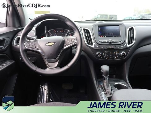 Used 2024 Chevrolet Equinox LT image 19