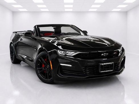 Used 2024 Chevrolet Camaro SS RWD image 11