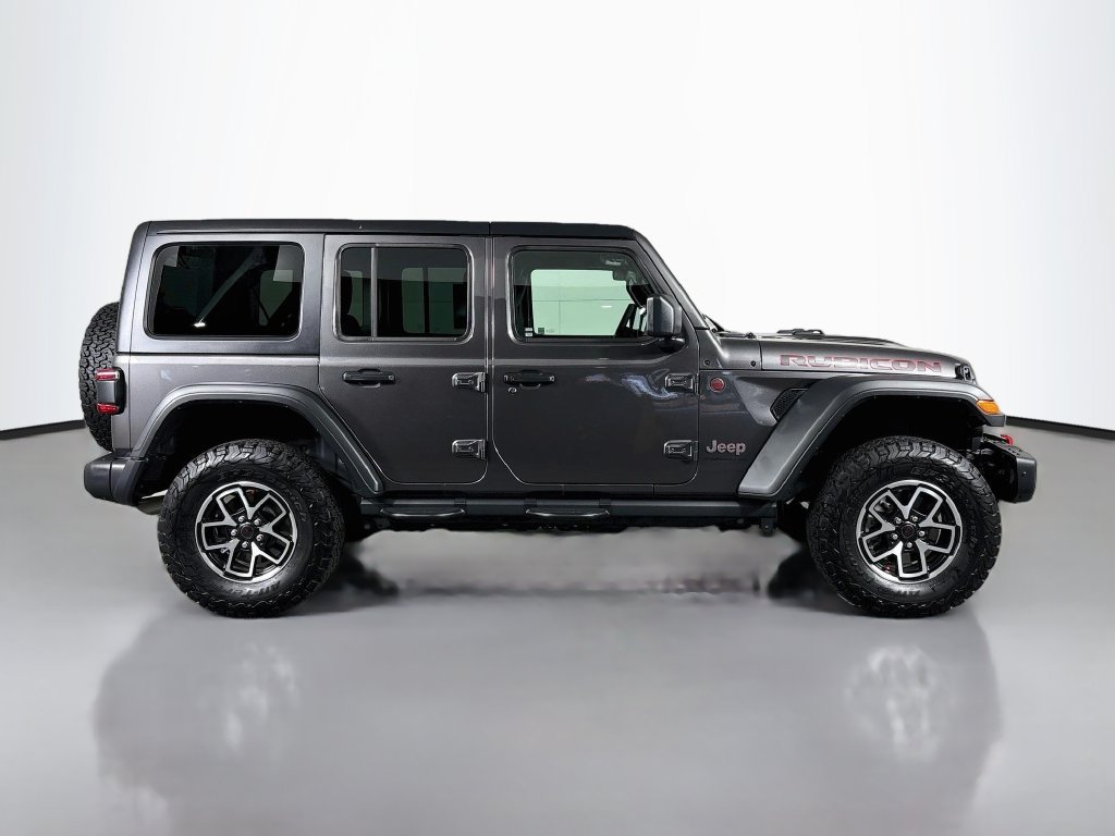Used 2025 Jeep Wrangler Unlimited Rubicon w/ Steel Bumper Group AWD/4WD image 10