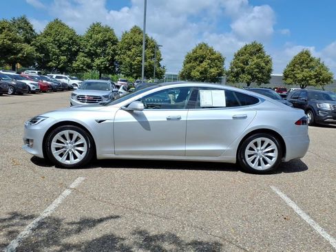 Used 2018 Tesla Model S 75D AWD/4WD image 2