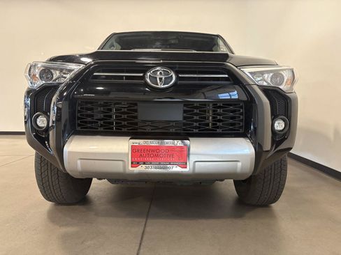 Used 2024 Toyota 4Runner TRD Off-Road Premium w/ Moonroof Package AWD/4WD image 9