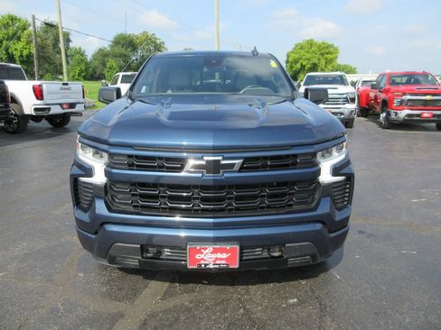 Certified 2022 Chevrolet Silverado 1500 RST AWD/4WD image 13