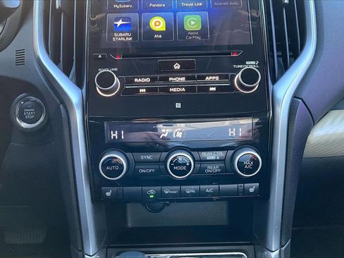 Used 2021 Subaru Ascent Premium w/ Convenience Package image 17