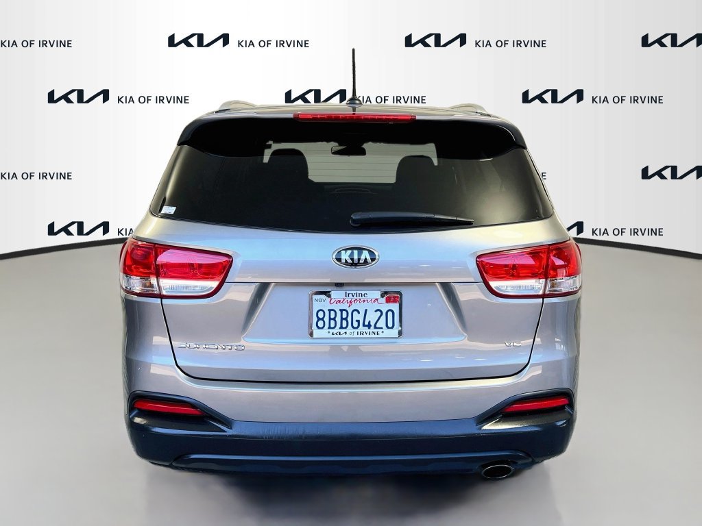Used 2018 Kia Sorento FWD V6 image 7