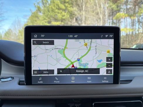 Used 2023 Lincoln Aviator AWD w/ Premium Package image 17