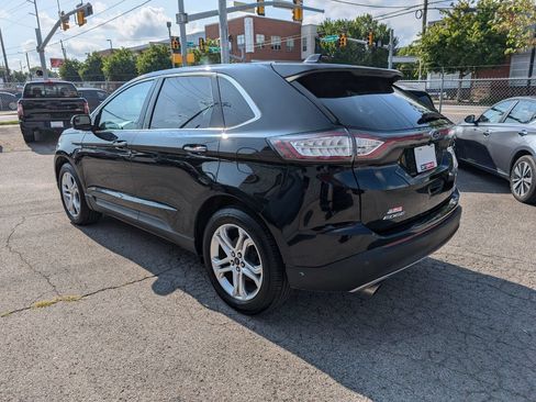 Used 2018 Ford Edge Titanium w/ Technology Package AWD/4WD image 8