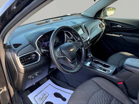 Used 2019 Chevrolet Equinox LT FWD image 17
