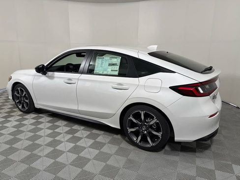 New 2025 Honda Civic Sport Touring image 4