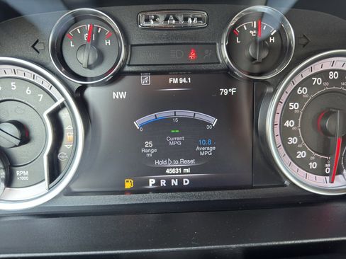 Used 2022 RAM 1500 Classic Warlock w/ Electronics Group image 17