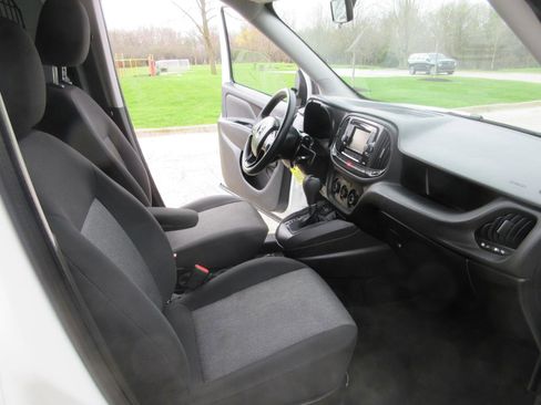 Used 2022 RAM ProMaster City Tradesman w/ Window Group 04 image 33