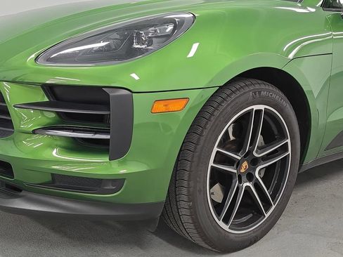 Certified 2019 Porsche Macan S AWD/4WD image 11