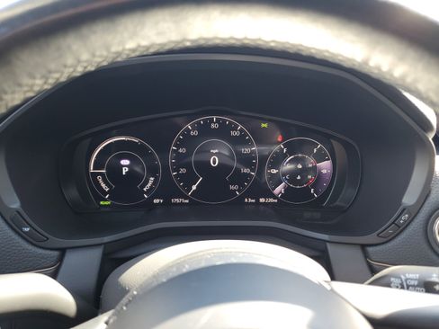 Used 2024 MAZDA CX-90 Plug-In Hybrid w/ Premium Pkg image 29