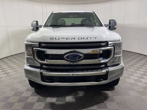 Used 2021 Ford F250 XLT AWD/4WD image 3