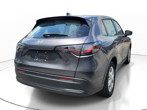 Used 2025 Honda HR-V LX image 6