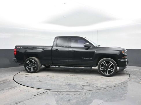 Used 2016 Chevrolet Silverado 1500 LT w/ LPO, Black Pack image 8