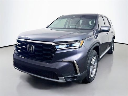 Certified 2025 Honda Pilot EX-L image 5