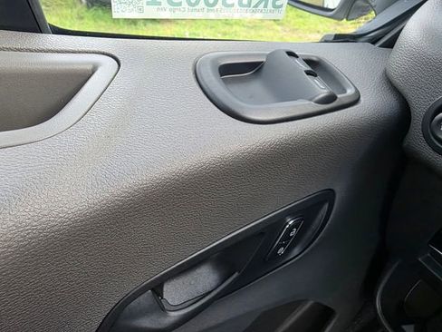 New 2025 Ford Transit 250 148 Medium Roof w/ Load Area Protection Package image 26