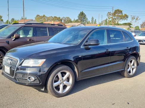 Used 2017 Audi Q5 2.0T Premium Plus w/ Technology Package AWD/4WD image 1