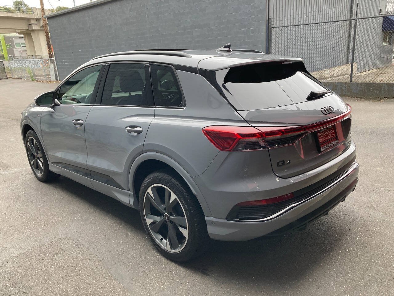 Used 2023 Audi Q4 e-tron Prestige w/ Black Optic Package AWD/4WD image 5