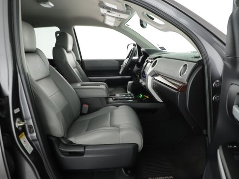 Used 2015 Toyota Tundra Limited AWD/4WD image 19