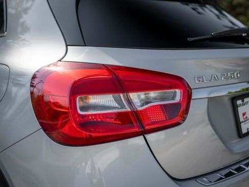 Used 2016 Mercedes-Benz GLA 250 image 15