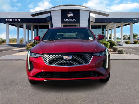 Used 2020 Cadillac CT4 Premium Luxury image 4