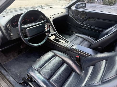 Used 1988 Porsche 928 S4 RWD image 11