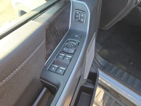 New 2025 Ford F350 Lariat w/ Lariat Ultimate Package image 15
