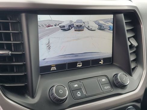 Used 2023 GMC Acadia AT4 w/ Preferred Package image 19