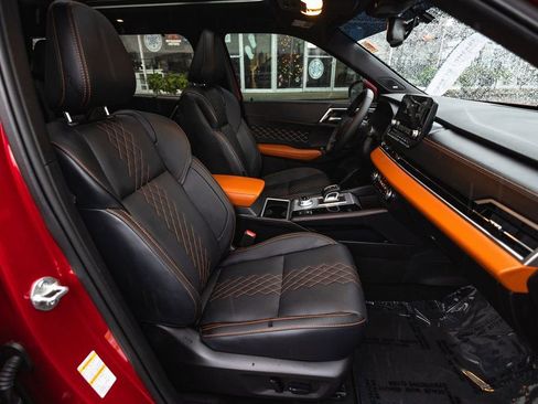 Used 2024 Mitsubishi Outlander SEL image 31