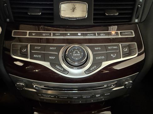 Used 2011 INFINITI M37 x w/ Premium Pkg AWD/4WD image 21