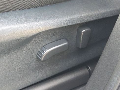 Used 2021 Subaru Ascent Premium image 26