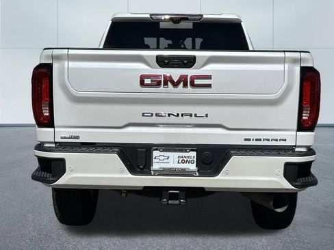 Used 2023 GMC Sierra 2500 Denali w/ Denali Ultimate Package image 4