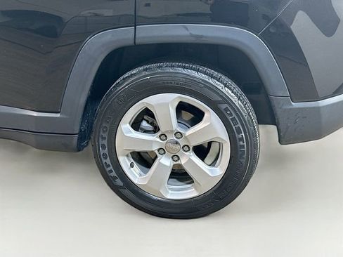 Used 2020 Jeep Compass Latitude w/ Cold Weather Group image 5