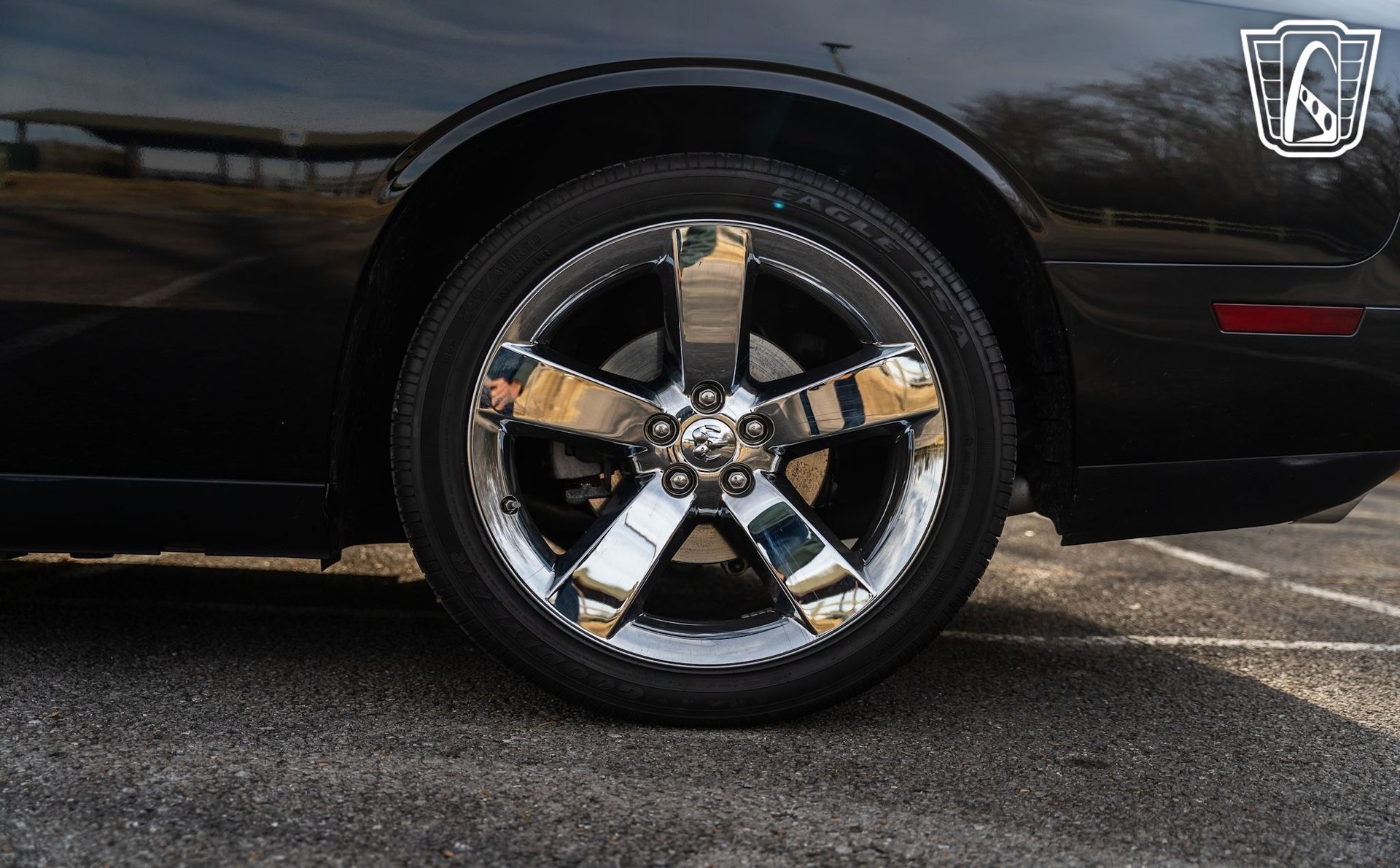 Used 2009 Dodge Challenger R/T RWD image 38
