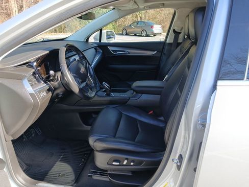 Used 2019 Cadillac XT5 Luxury image 10