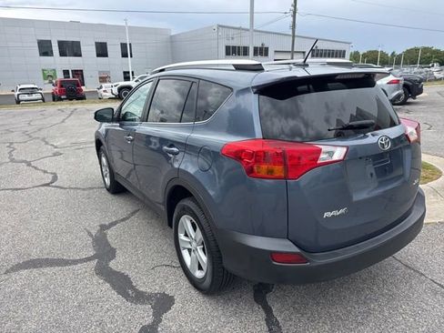 Used 2014 Toyota RAV4 XLE image 9