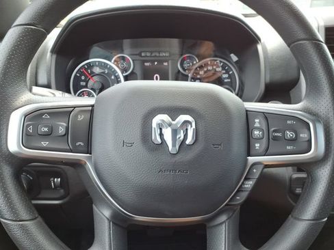 New 2026 RAM 1500 Express AWD/4WD image 9