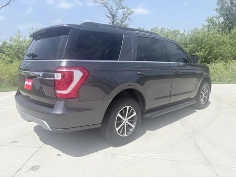 Used 2019 Ford Expedition XLT AWD/4WD image 7