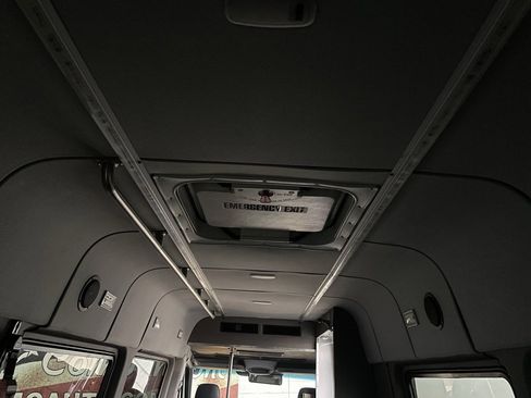 Used 2008 Dodge Sprinter 3500 w/ Window Group Iv Fixed Glass image 21