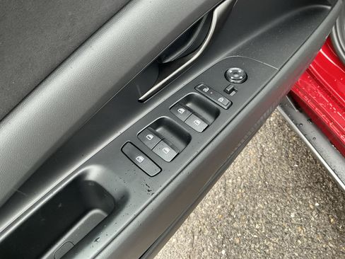 New 2025 Hyundai Elantra N image 13